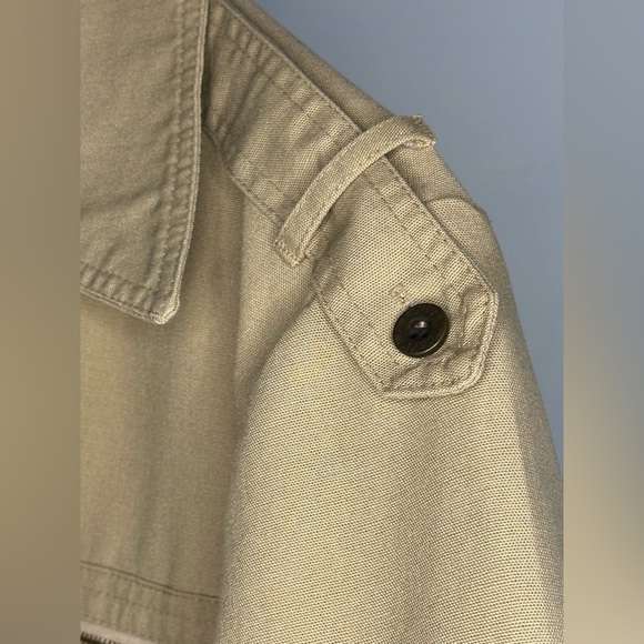 Vintage 1970s Levi’s For Men Safari/Utility Khaki Button Up Short Sleeve Shirt - Picture 7 of 11